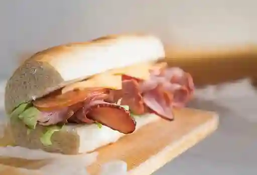 Sándwich de Chorizo Español