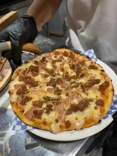 Pizza Hawaiana
