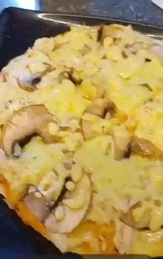 Pollo Champiñon
