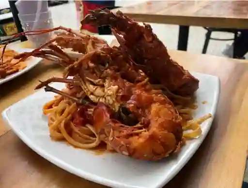 Pasta a la Langosta
