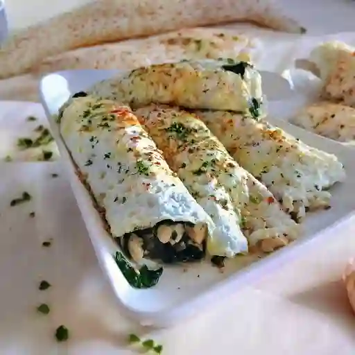 Canelones de Pollo y Champiñones