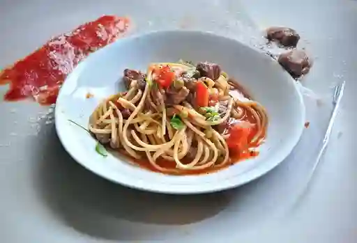 Espaguetti con Carne