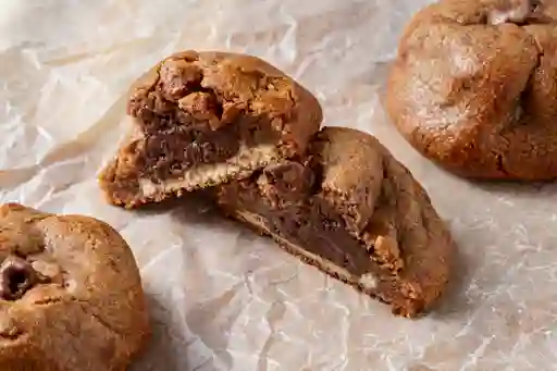 Galleta Rellena de Milo y Leche en Polvo