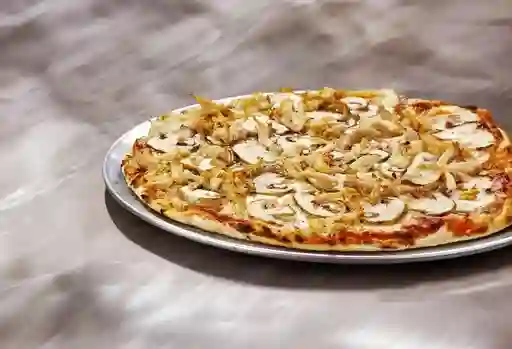 Pizza Camarón Champiñón Pollo y Queso