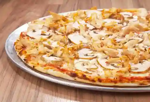Pizza Camaron, Champiñon, Pollo y Queso