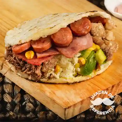 Arepa Burger Paisa