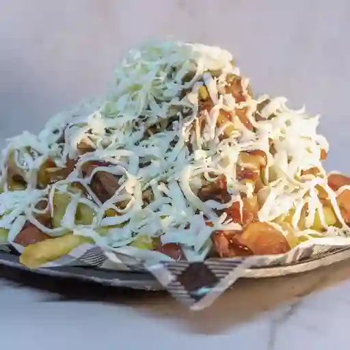 Salchipapa Especial de la Casa