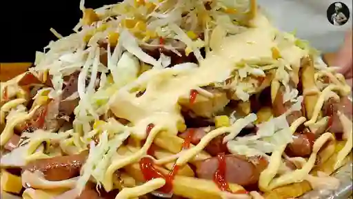 Salchipapa Especial