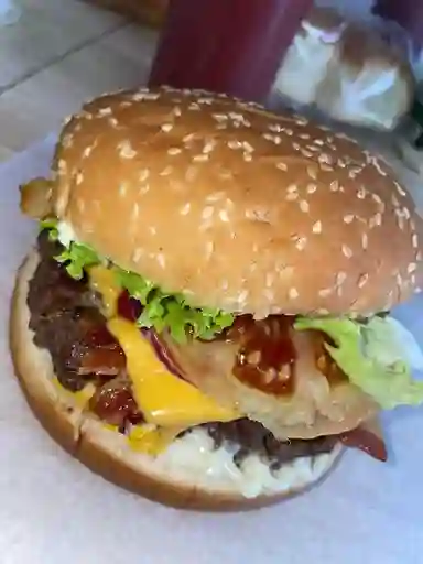 Hamburguesa Con Toda la Vaina