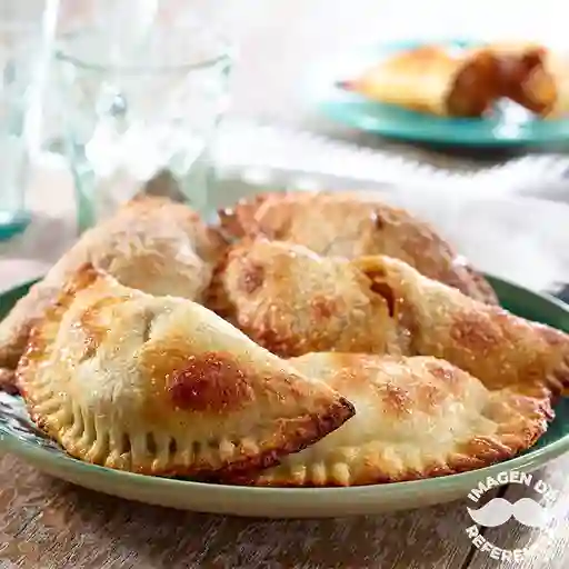 Empanadas Queso, Maiz y Tocineta