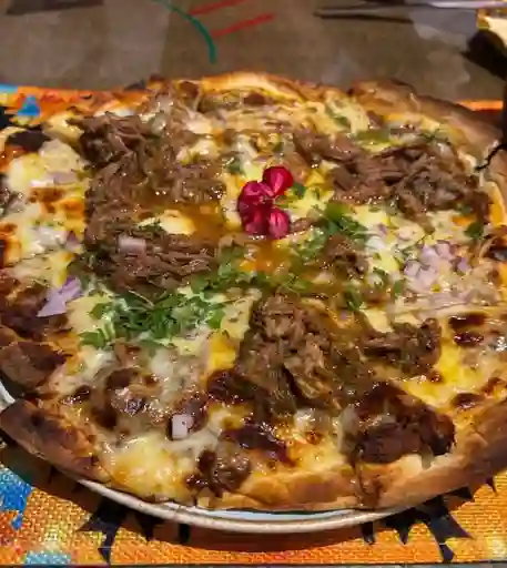 Pizza Birria