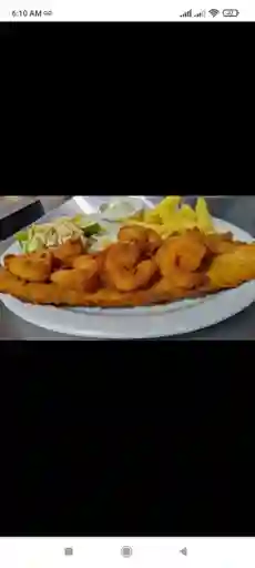 Chuleta con Camarones Apanados