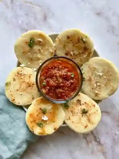 Arepa con Hogao