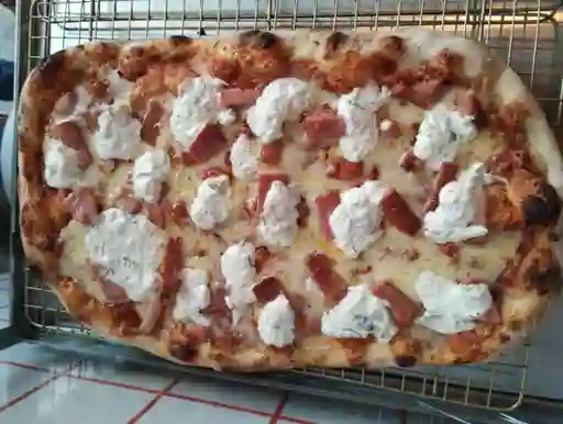 Pizza con Costillas Porción