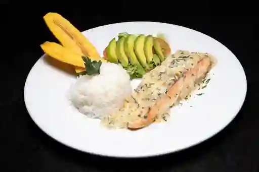 Salmón Al Ajillo