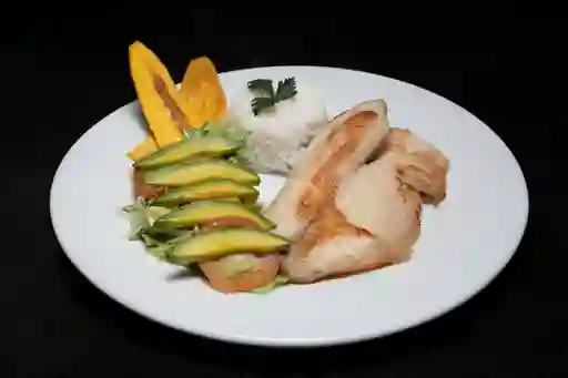 Filet de Róbalo con Ensalada