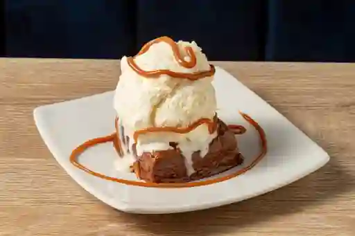 Brownie con Helado