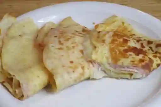 Tortilla con Jamón y Queso