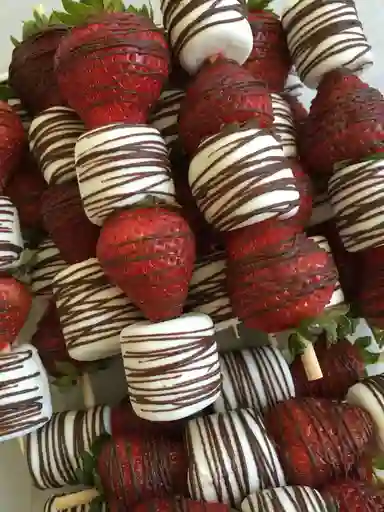 Pincho de Fresa y Masmelos