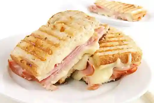Sandwich Jamon y Queso