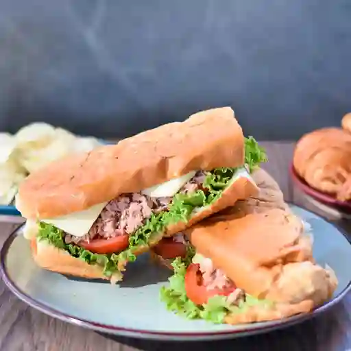 Sandwich de Atún