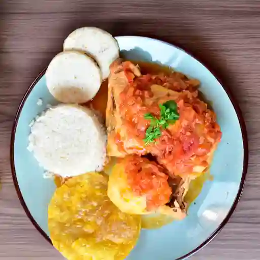 Sudado de Pollo