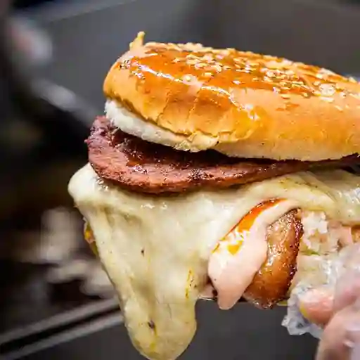 Hamburguesa Doble Queso Doble Tocineta