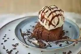 Brownie con Helado