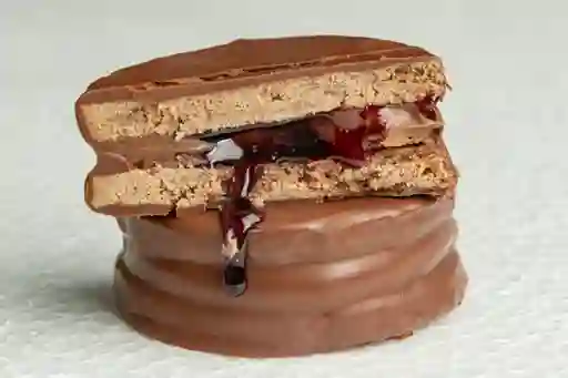 Alfajor Malbec Avellanas