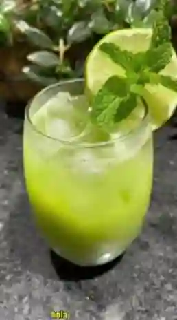 Limonada De Lulo y Hierbabuena