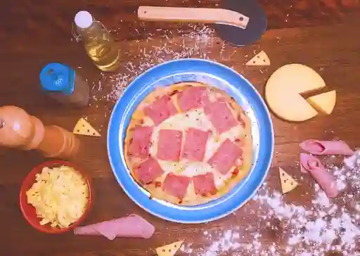 Pizza Jamón y Queso