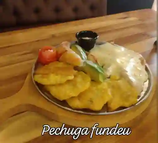 Pechuga Fondue