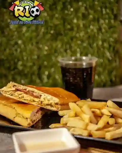 Sándwich Pollo