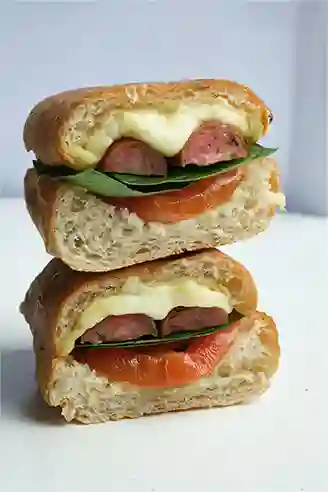 Sandwich de Caprese