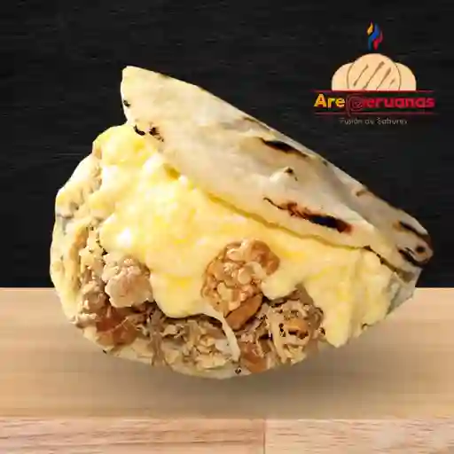 Arepa con Todo Gratinada