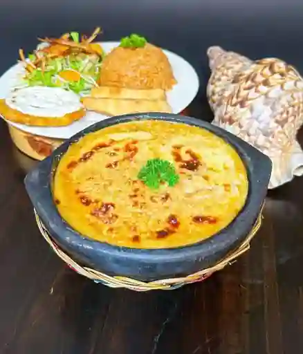Cazuela de Mariscos Gratinada