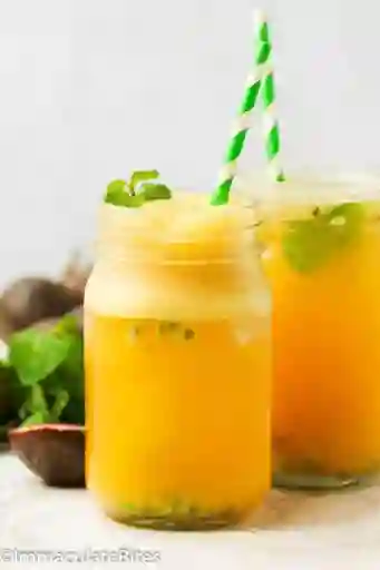 Jugo Natural de Maracuyá 16oz.