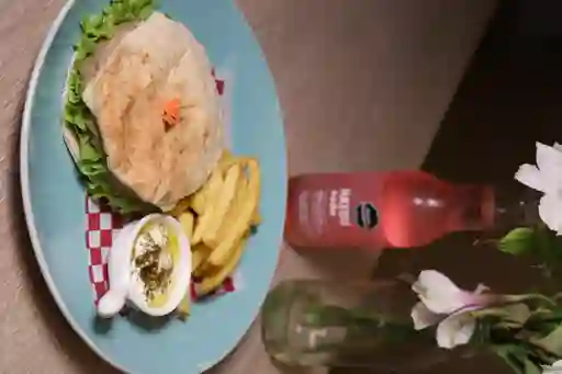 ⁠Sándwich Jamón Serrano