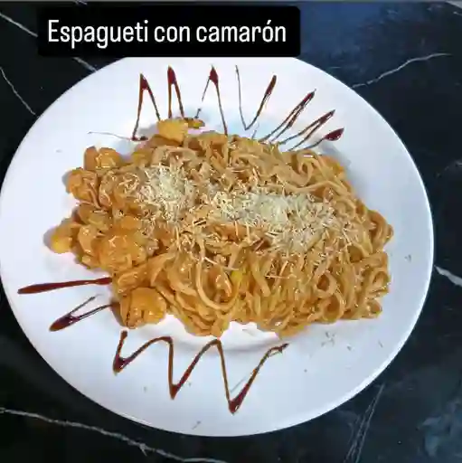Espaguetti con Camarones