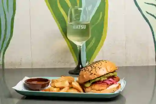 Sanduche de Trucha Apanada en Panko