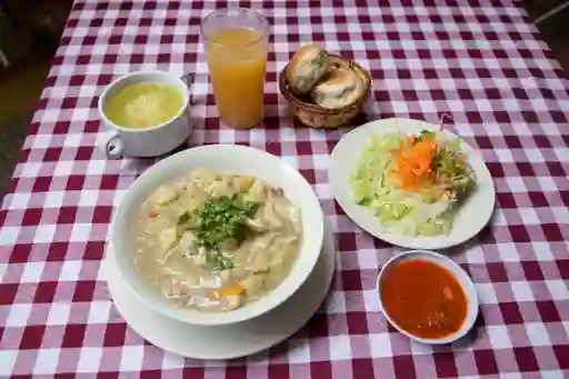Almuerzo de la Casa