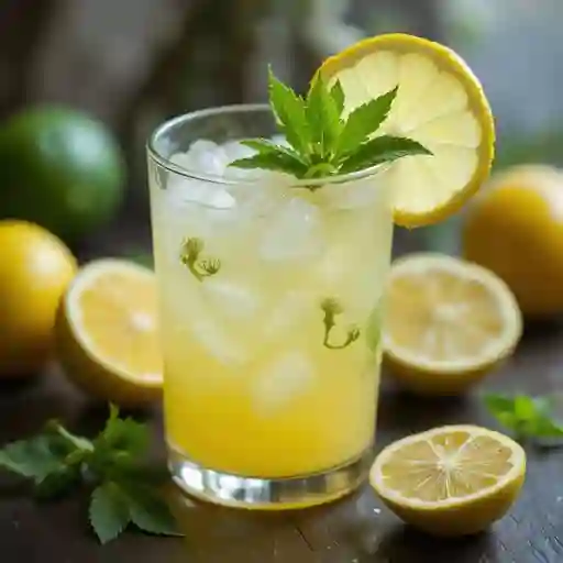 Limonada Natural