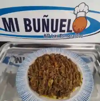 Arepa con Carne Desmechada