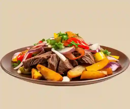 Lomo Saltado de Res y Camarones
