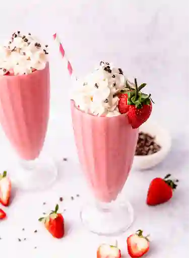 Malteada Frutos Rojos