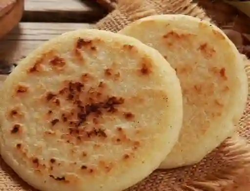 Arepa Blanca con Queso y Jamón
