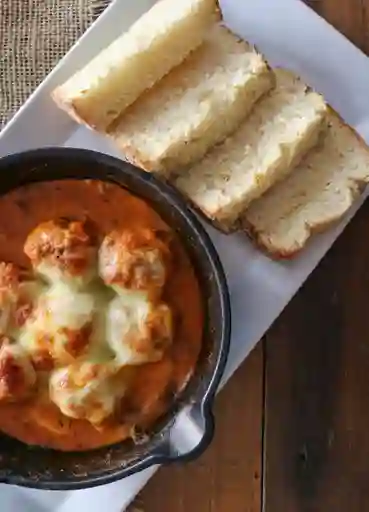 Albóndigas Estofadas