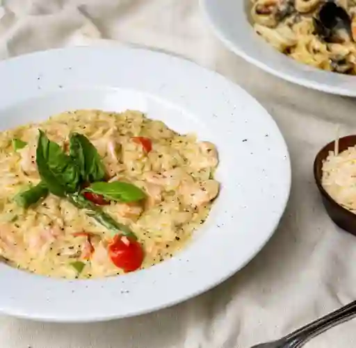 Rissoto de Salmón y Esparragos
