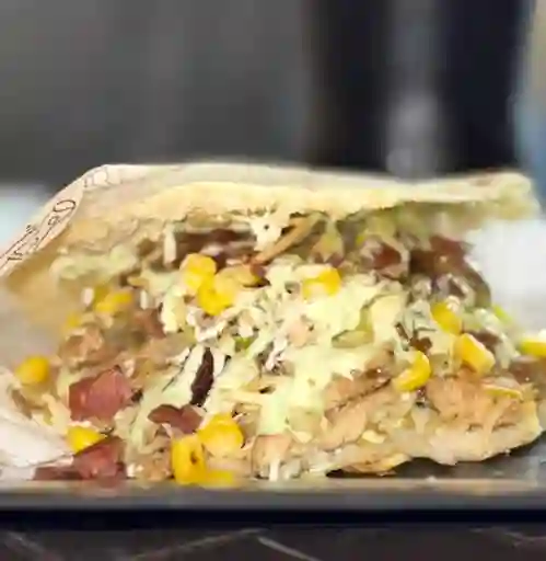 Arepa Rellena Mixta