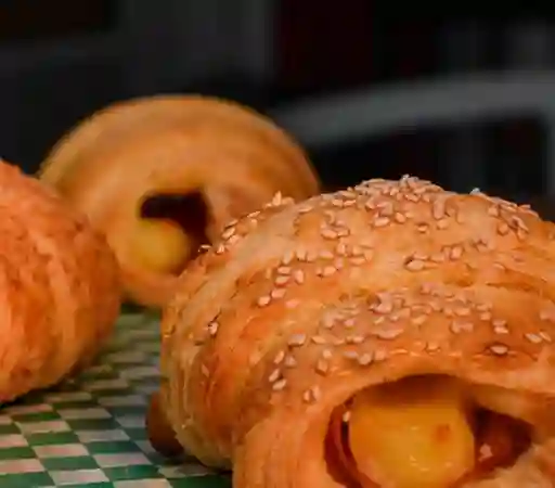 Croissant de Jamón y Queso